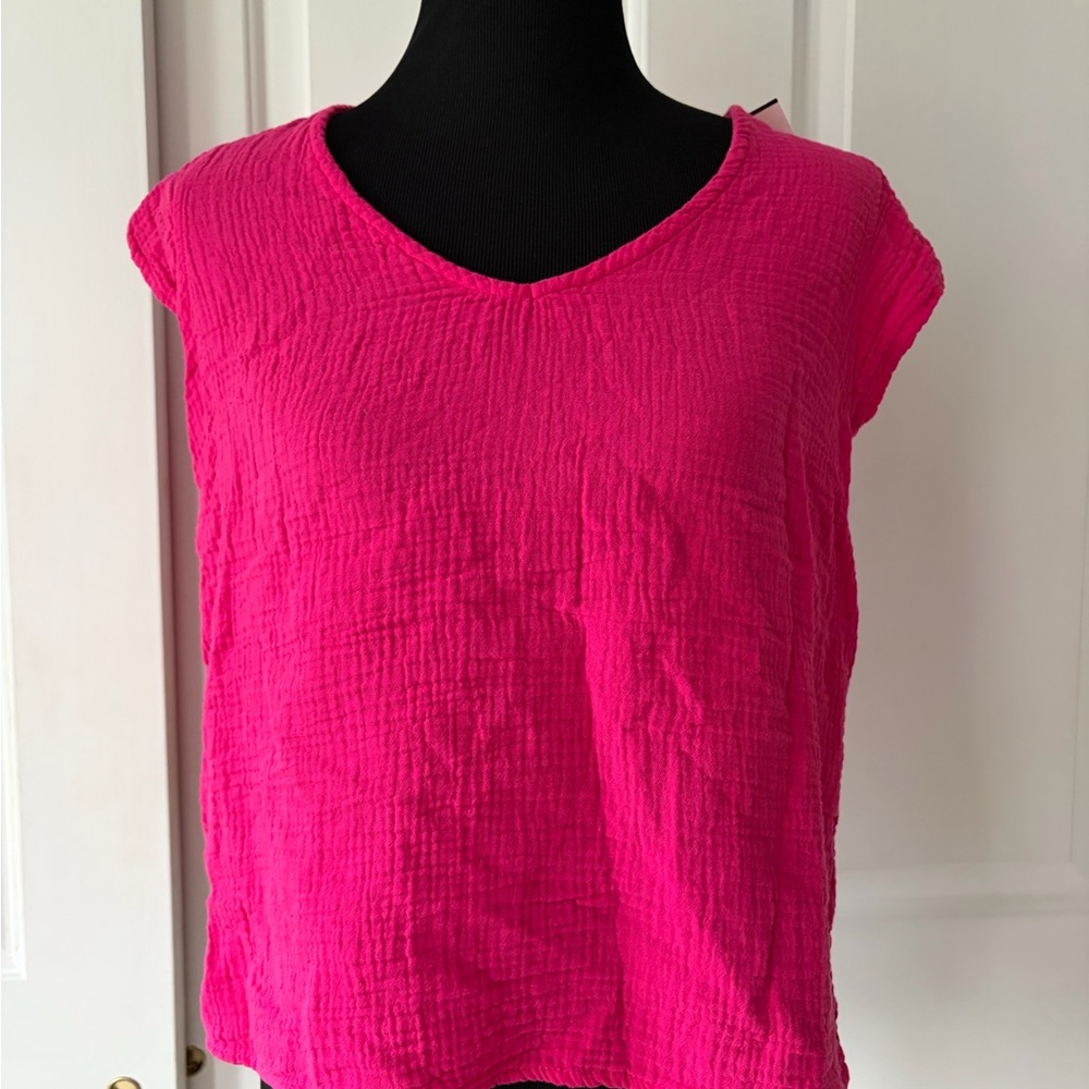 Three Dots Bright Pink Textured V-Neck Cap Sleeve Top S